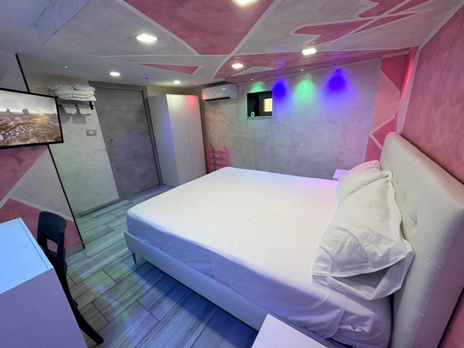 Clopat Vacanze2023 Hotel Nápoly Kültér fotó